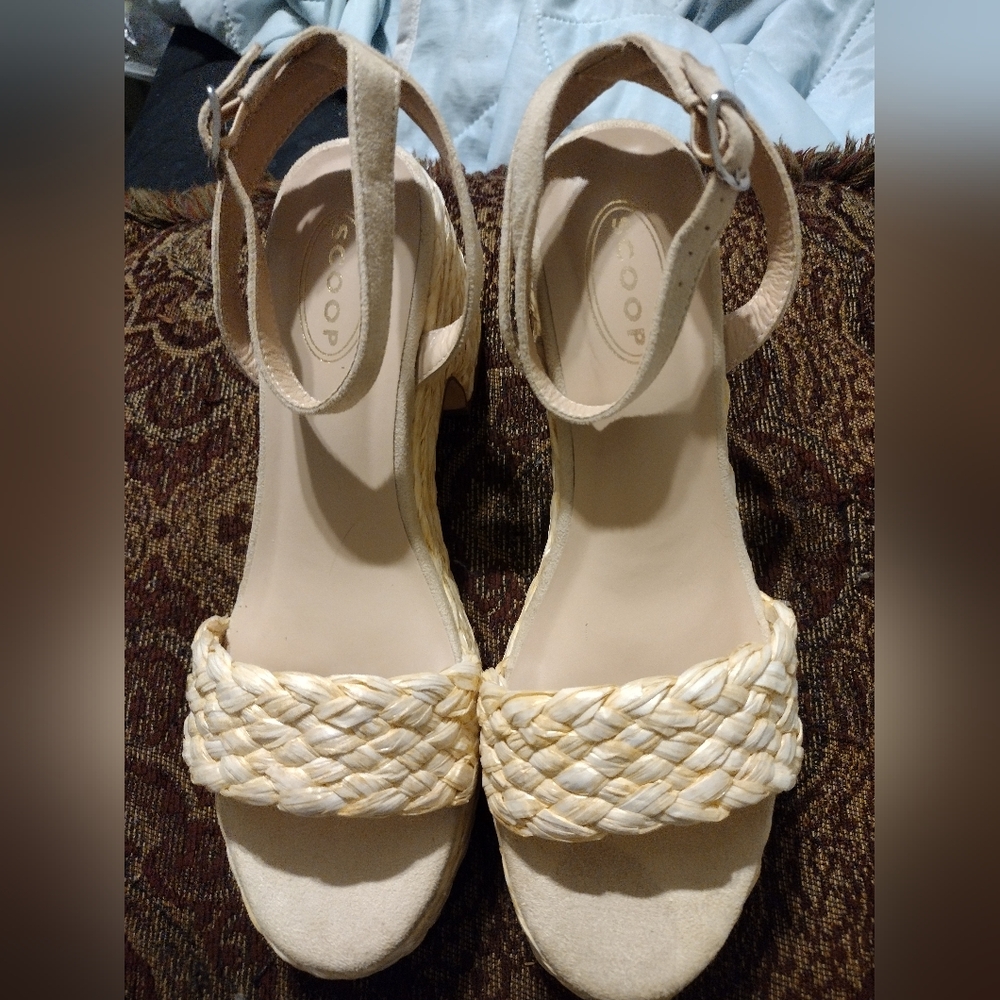 Scoop Rafael Block Heel Woven Sandals